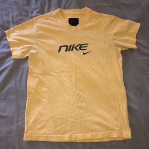 Vintage Nike tee, size XL (youth)